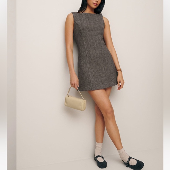 Reformation Dresses & Skirts - Reformation Willene dress